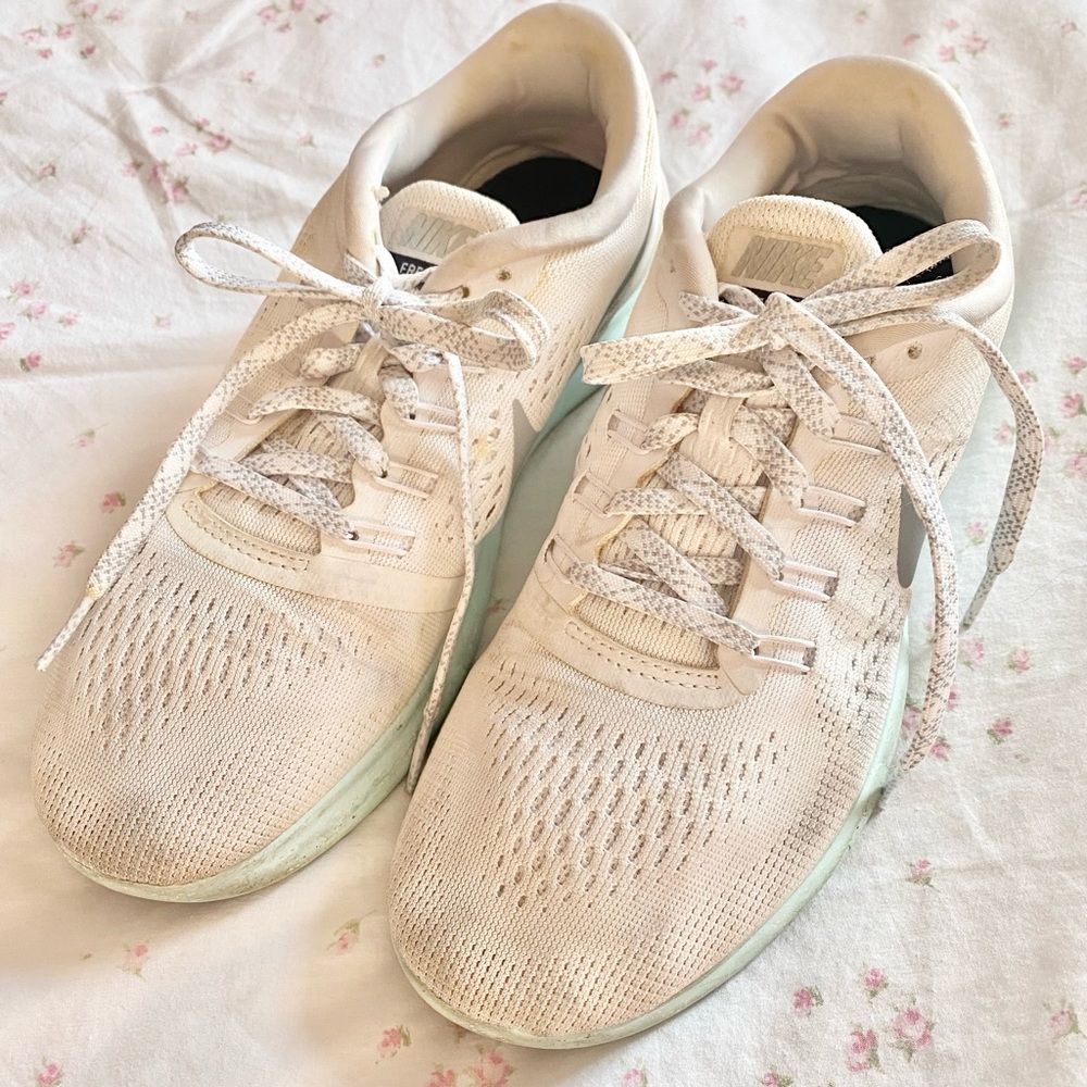 Nike FREE RN Athletic Training Sneakers- Size 8